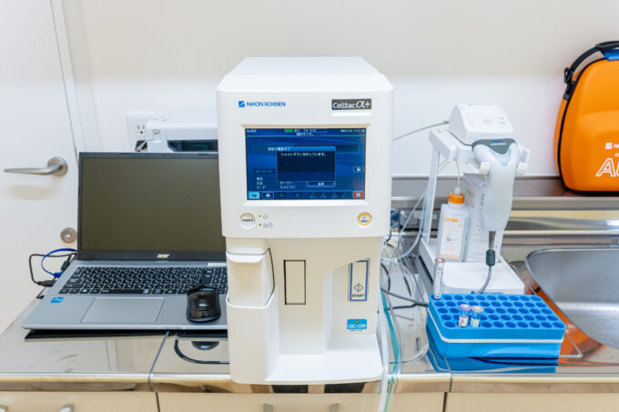 血液検査装置