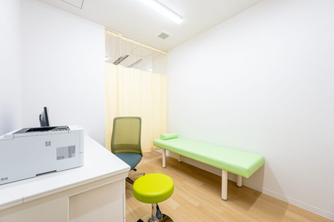 診察室2